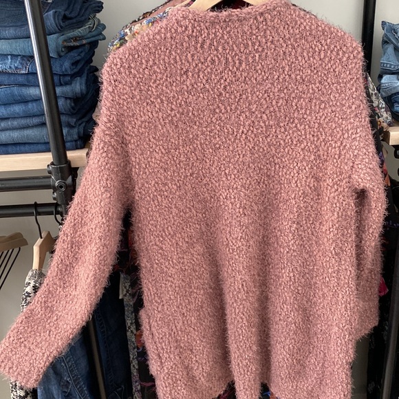 Pink Eyelash Pocket Cardigan - Picture 6 of 8